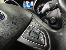 FORD - FOCUS - 2017/2017 - Preta - R$ 74.900,00