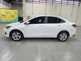 CHEVROLET - ONIX - 2023/2024 - Branca - R$ 92.900,00