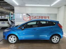 FORD - FIESTA - 2013/2014 - Azul - R$ 42.900,00