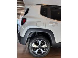 JEEP - RENEGADE - 2018/2019 - Branca - R$ 112.900,00