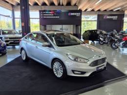 FORD - FOCUS - 2016/2016 - Prata - R$ 68.900,00