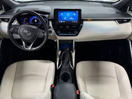 TOYOTA - COROLLA - 2024/2024 - Branca - R$ 175.900,00