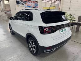 VOLKSWAGEN - T-CROSS - 2022/2022 - Branca - R$ 128.900,00