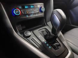 FORD - FOCUS - 2018/2019 - Branca - R$ 65.900,00