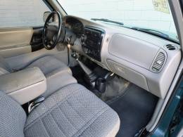 FORD - RANGER - 1999/1999 - Verde - R$ 43.900,00