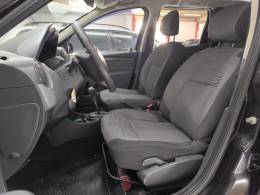 RENAULT - DUSTER - 2012/2013 - Preta - R$ 48.900,00