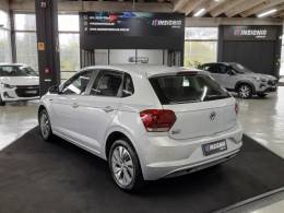 VOLKSWAGEN - POLO - 2018/2018 - Prata - R$ 75.900,00