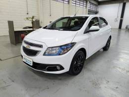 CHEVROLET - ONIX - 2014/2014 - Branca - R$ 52.900,00