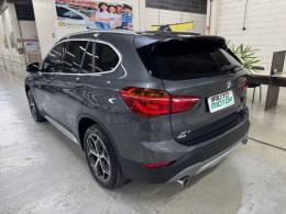 BMW - X1 - 2019/2019 - Cinza - R$ 143.900,00