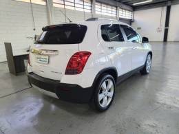 CHEVROLET - TRACKER - 2014/2014 - Branca - R$ 69.900,00