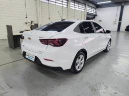 CHEVROLET - ONIX - 2023/2024 - Branca - R$ 92.900,00