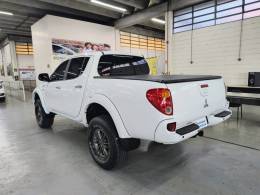 MITSUBISHI - L200 - 2014/2015 - Branca - R$ 129.900,00