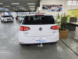 VOLKSWAGEN - GOLF - 2015/2015 - Branca - R$ 85.900,00
