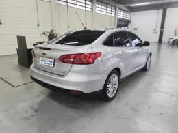FORD - FOCUS - 2015/2016 - Prata - R$ 62.900,00