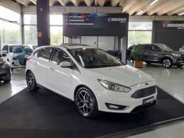 FORD - FOCUS - 2016/2016 - Branca - R$ 73.900,00