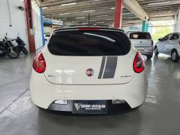 FIAT - BRAVO - 2014/2014 - Branca - R$ 53.900,00
