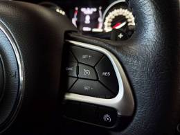 JEEP - COMPASS - 2017/2018 - Vermelha - R$ 95.900,00