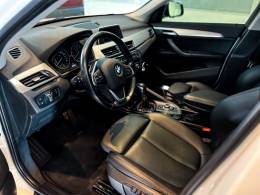 BMW - X1 - 2016/2016 - Branca - R$ 129.900,00