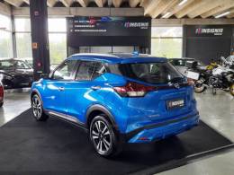 NISSAN - KICKS - 2021/2022 - Azul - R$ 99.900,00