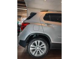 CHEVROLET - TRACKER - 2018/2018 - Prata - R$ 91.900,00