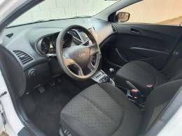 HYUNDAI - HB20 - 2017/2017 - Branca - R$ 49.900,00