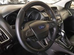 FORD - FOCUS - 2015/2016 - Azul - R$ 64.900,00