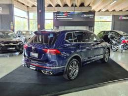 VOLKSWAGEN - TIGUAN - 2023/2024 - Azul - R$ 226.900,00