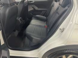 VOLKSWAGEN - T-CROSS - 2022/2022 - Branca - R$ 128.900,00