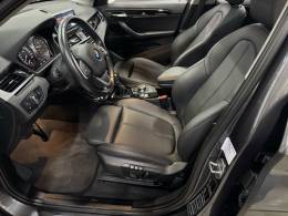 BMW - X1 - 2019/2019 - Cinza - R$ 143.900,00