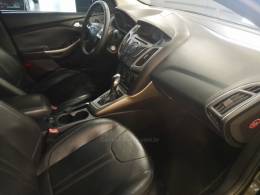 FORD - FOCUS - 2014/2015 - Cinza - R$ 54.900,00