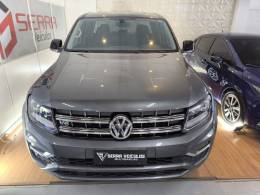 VOLKSWAGEN - AMAROK - 2023/2023 - Cinza - R$ 225.900,00