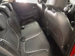 RENAULT - CAPTUR - 2018/2019 - Vermelha - R$ 76.900,00