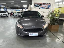FORD - FOCUS - 2018/2018 - Cinza - R$ 65.900,00