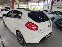 FIAT - BRAVO - 2014/2014 - Branca - R$ 53.900,00