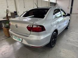 VOLKSWAGEN - VOYAGE - 2017/2017 - Prata - R$ 51.900,00