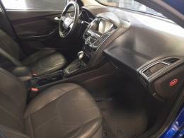 FORD - FOCUS - 2015/2016 - Azul - R$ 64.900,00