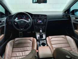 VOLKSWAGEN - GOLF - 2015/2015 - Branca - R$ 85.900,00