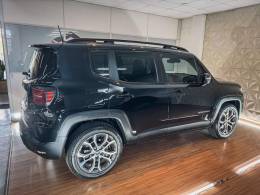 JEEP - RENEGADE - 2023/2024 - Preta - R$ 134.900,00