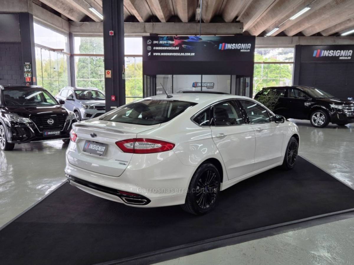 FORD - FUSION - 2014/2014 - Branca - R$ 77.900,00