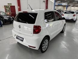 VOLKSWAGEN - FOX - 2012/2013 - Branca - R$ 41.900,00