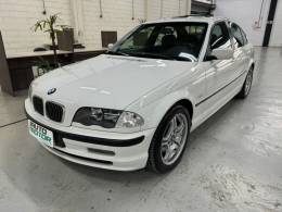 BMW - 325I - 2000/2001 - Branca - R$ 99.900,00